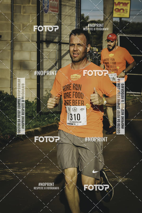 Buy your photos of the event1� Beer Run Expo �guas on Fotop