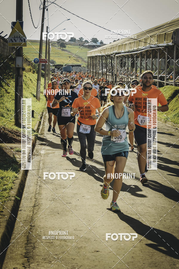 Buy your photos of the event1� Beer Run Expo �guas on Fotop