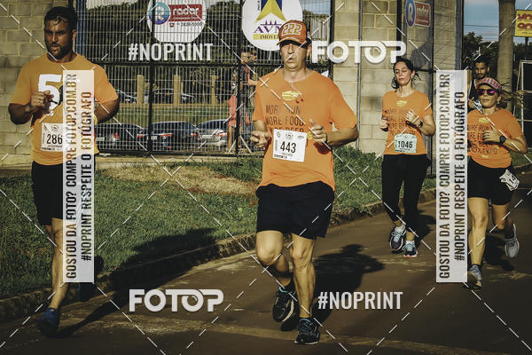 Buy your photos of the event1� Beer Run Expo �guas on Fotop