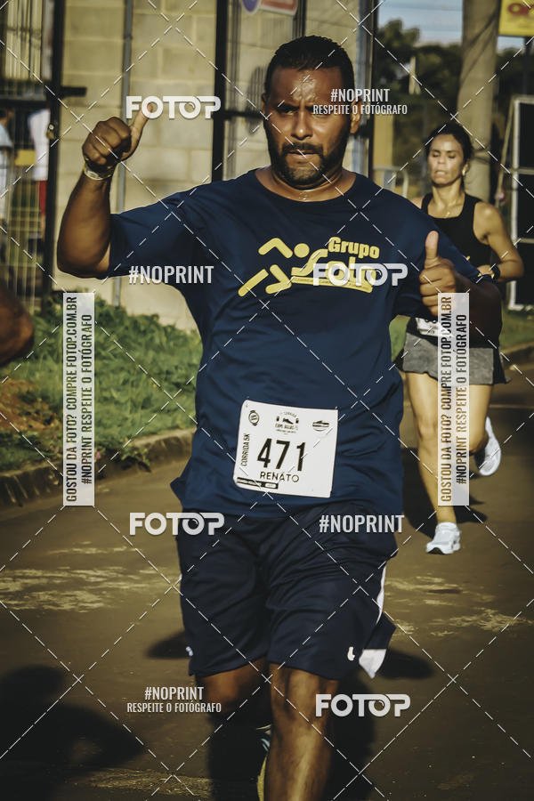 Buy your photos of the event1� Beer Run Expo �guas on Fotop