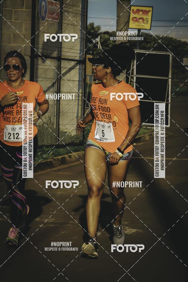 Buy your photos of the event1� Beer Run Expo �guas on Fotop