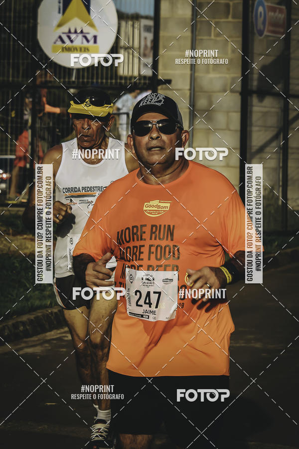 Buy your photos of the event1� Beer Run Expo �guas on Fotop