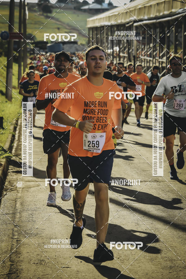 Buy your photos of the event1� Beer Run Expo �guas on Fotop