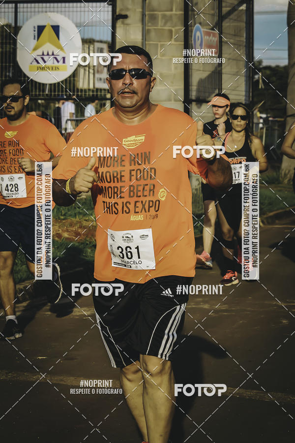 Buy your photos of the event1� Beer Run Expo �guas on Fotop