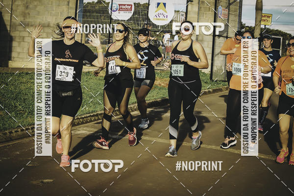 Buy your photos of the event1� Beer Run Expo �guas on Fotop