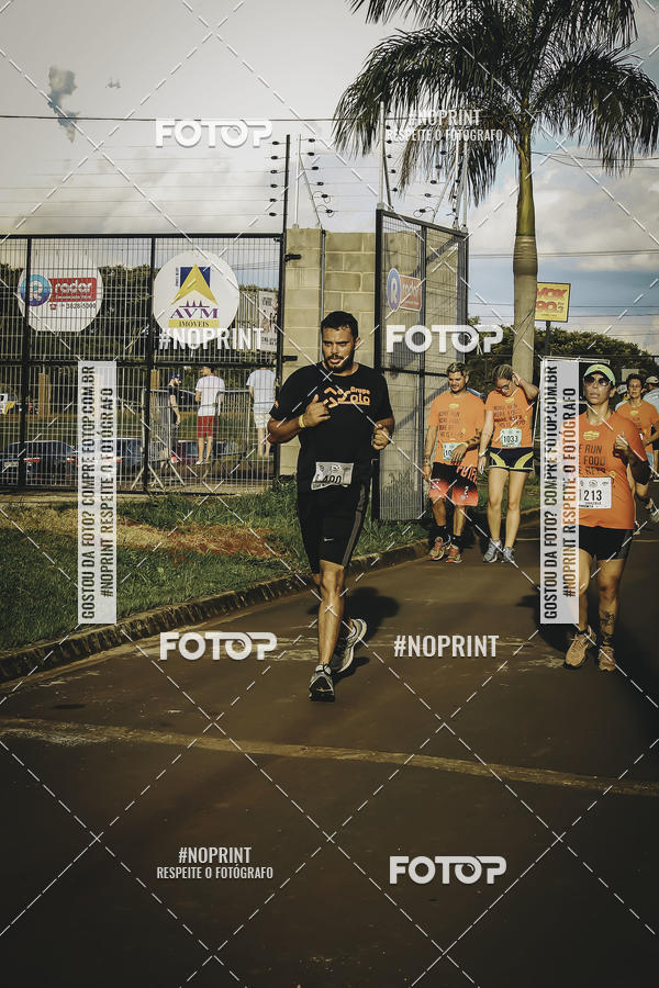 Buy your photos of the event1� Beer Run Expo �guas on Fotop