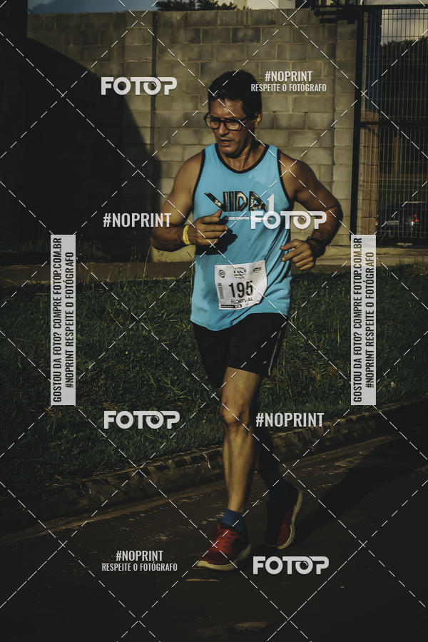 Buy your photos of the event1� Beer Run Expo �guas on Fotop