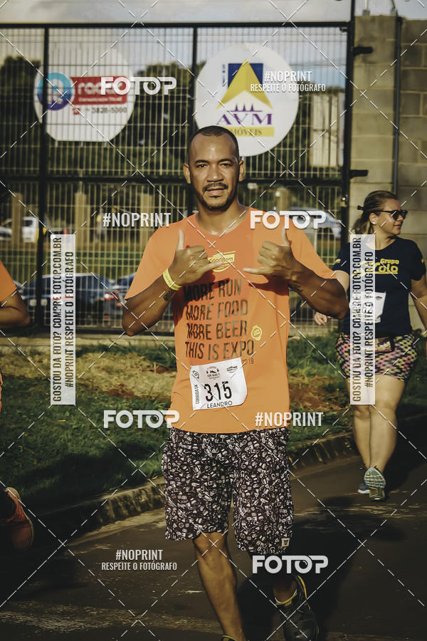 Buy your photos of the event1� Beer Run Expo �guas on Fotop