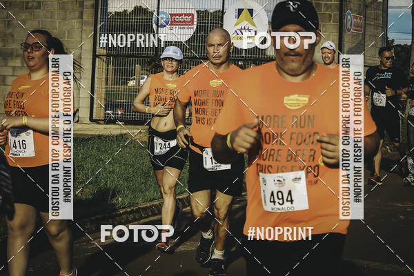 Buy your photos of the event1� Beer Run Expo �guas on Fotop