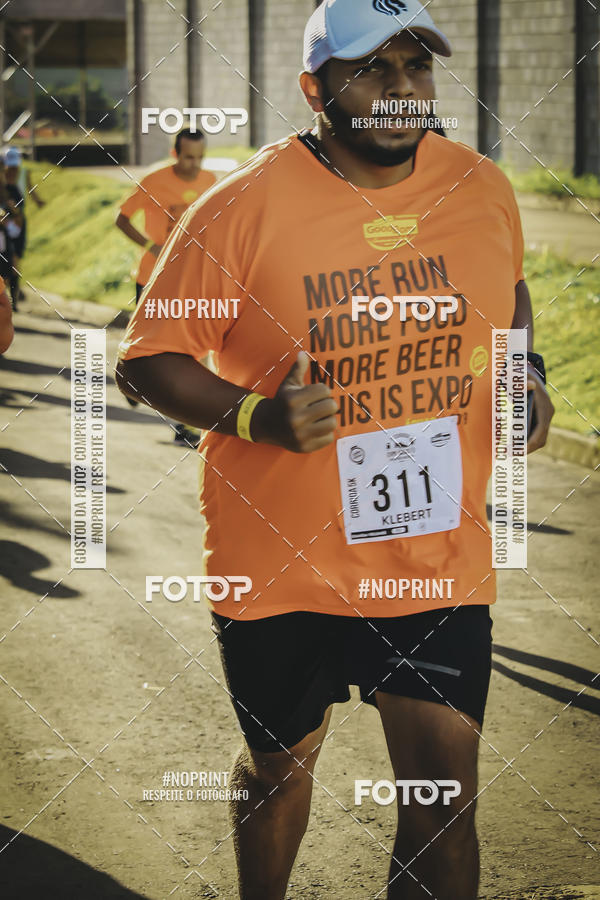 Buy your photos of the event1� Beer Run Expo �guas on Fotop