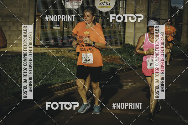 Buy your photos of the event1� Beer Run Expo �guas on Fotop
