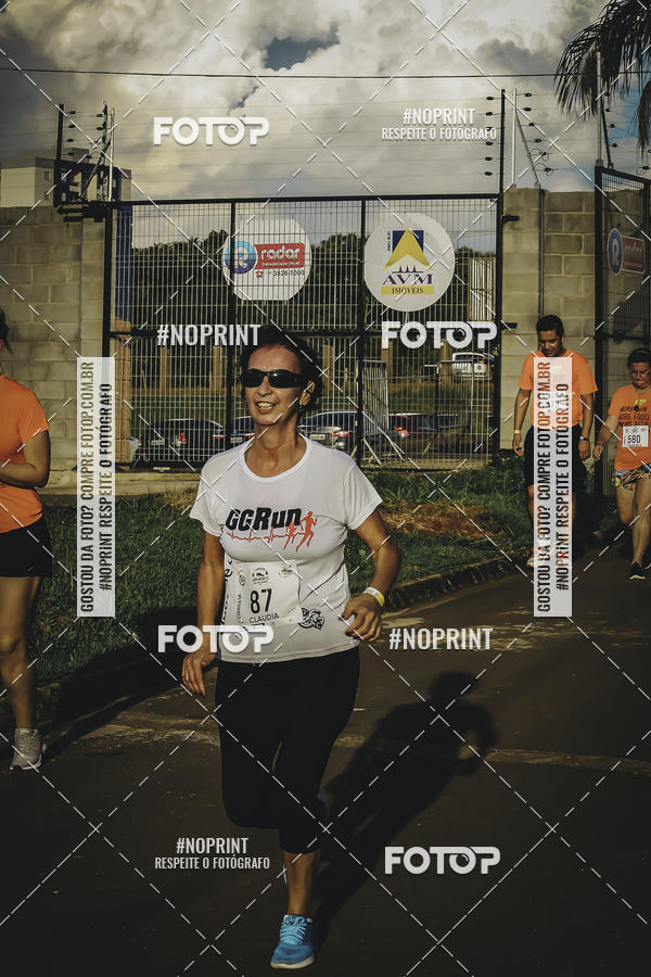 Buy your photos of the event1� Beer Run Expo �guas on Fotop