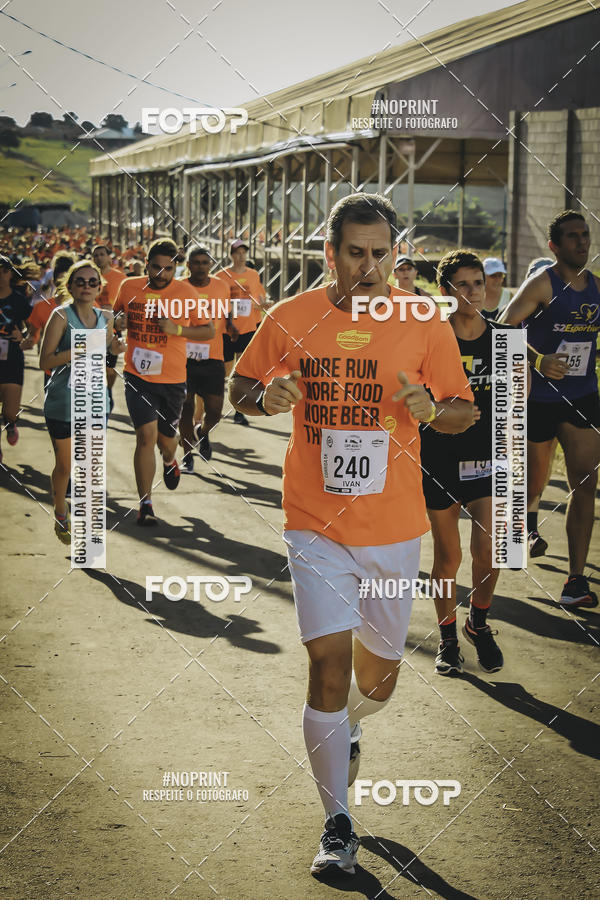 Buy your photos of the event1� Beer Run Expo �guas on Fotop