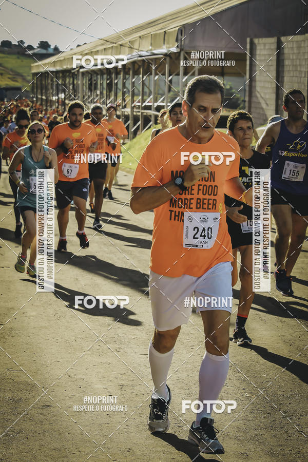 Buy your photos of the event1� Beer Run Expo �guas on Fotop