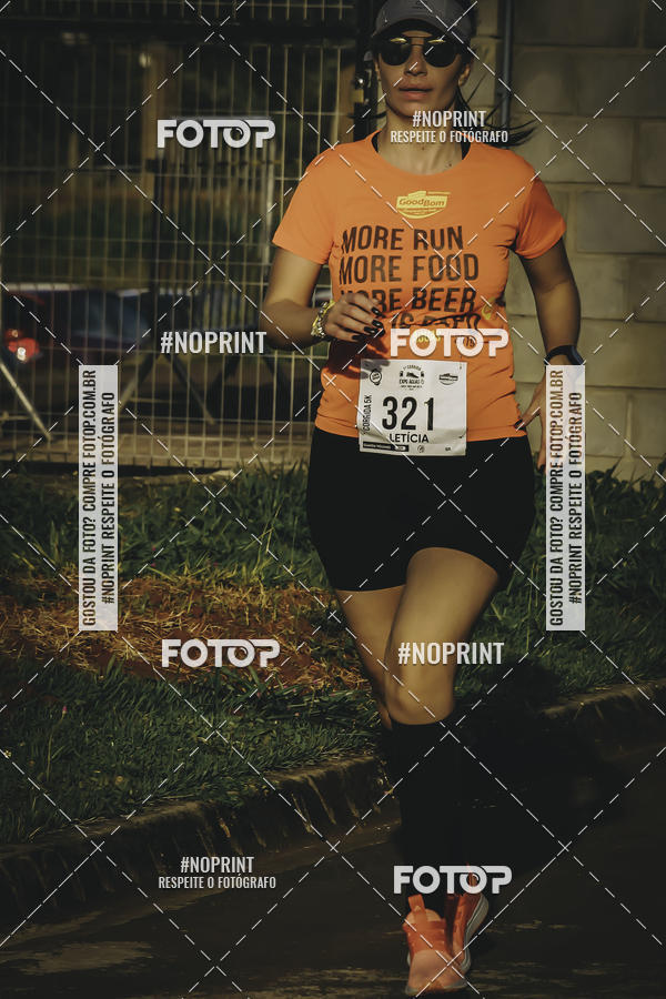 Buy your photos of the event1� Beer Run Expo �guas on Fotop