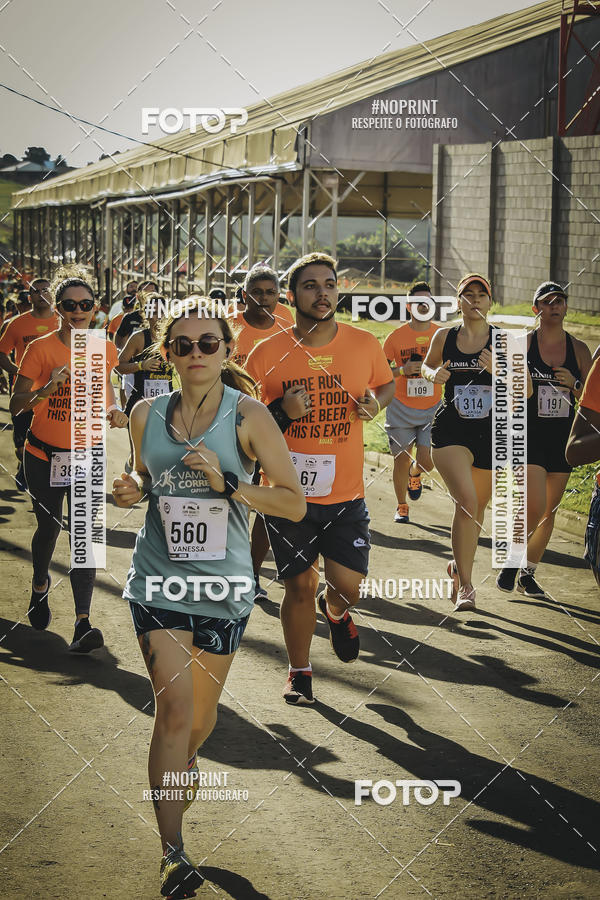 Buy your photos of the event1� Beer Run Expo �guas on Fotop