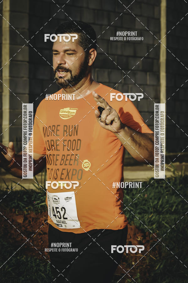 Buy your photos of the event1� Beer Run Expo �guas on Fotop