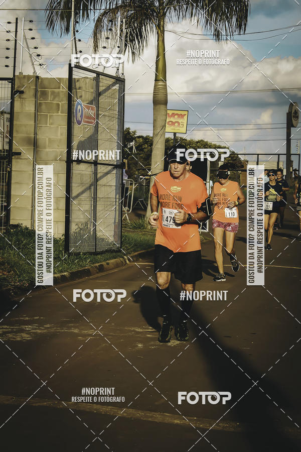 Buy your photos of the event1� Beer Run Expo �guas on Fotop