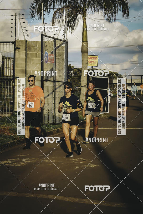 Buy your photos of the event1� Beer Run Expo �guas on Fotop