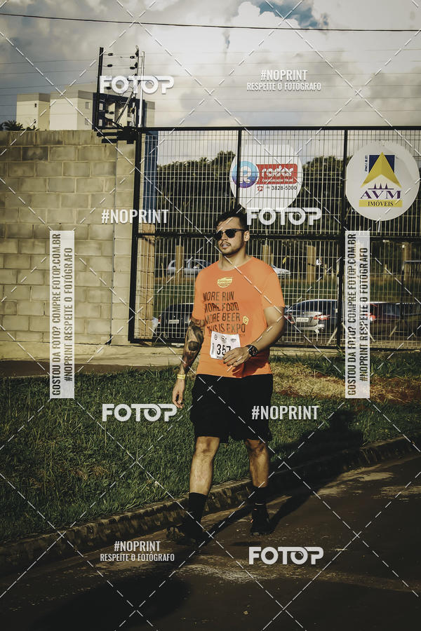 Buy your photos of the event1� Beer Run Expo �guas on Fotop