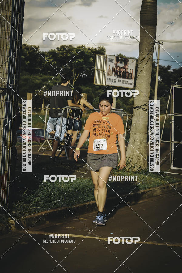 Buy your photos of the event1� Beer Run Expo �guas on Fotop