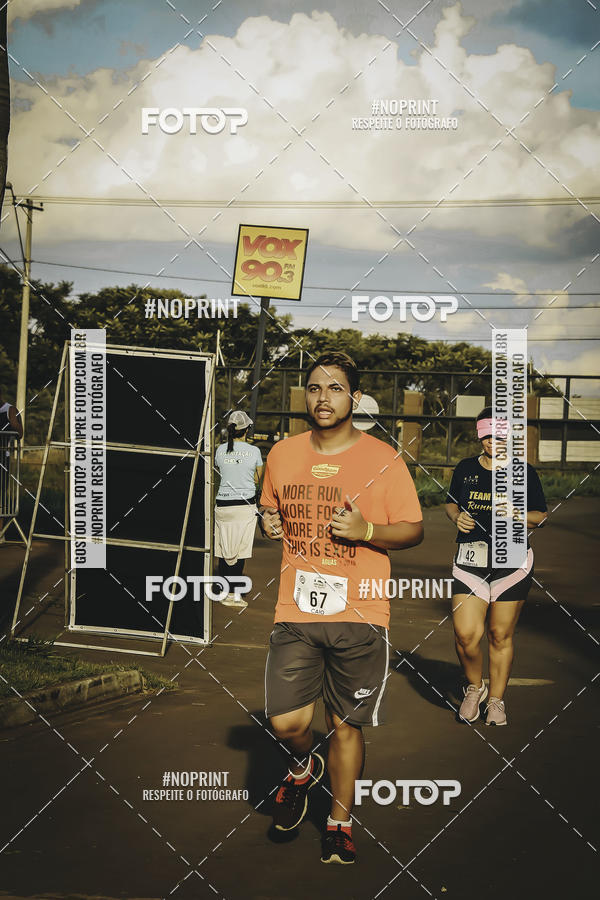 Buy your photos of the event1� Beer Run Expo �guas on Fotop