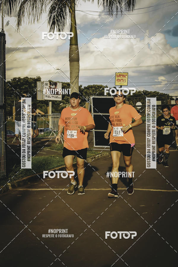 Buy your photos of the event1� Beer Run Expo �guas on Fotop