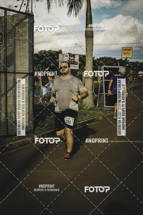 Buy your photos of the event1� Beer Run Expo �guas on Fotop