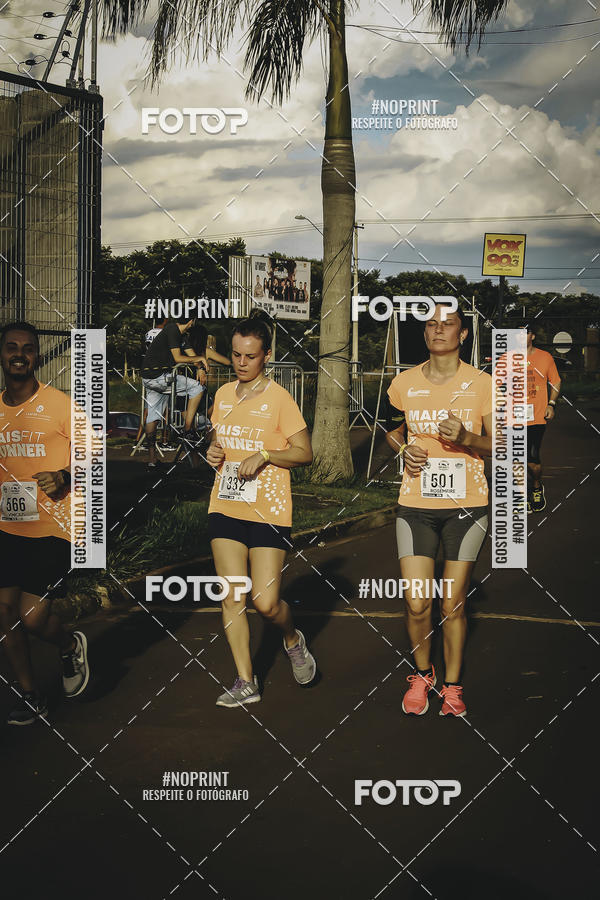 Buy your photos of the event1� Beer Run Expo �guas on Fotop