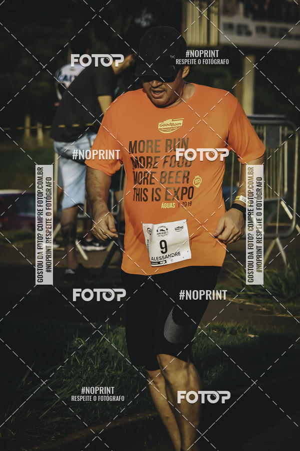 Buy your photos of the event1� Beer Run Expo �guas on Fotop