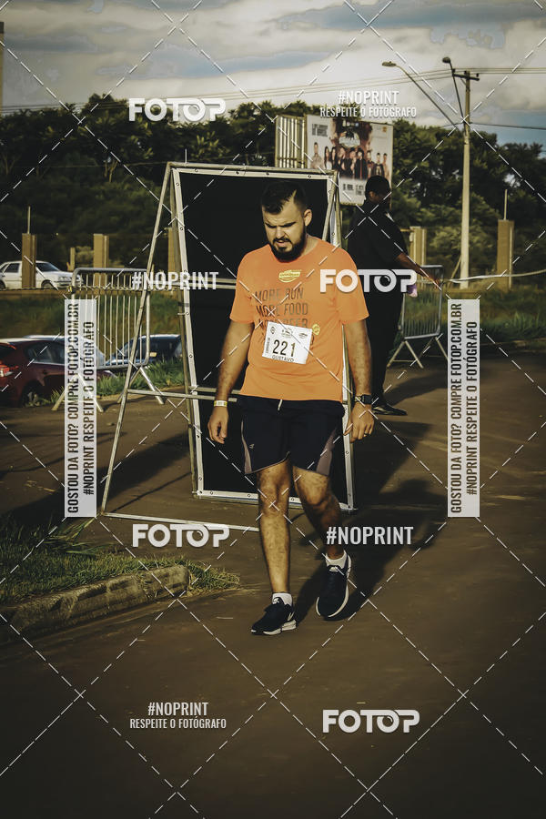 Buy your photos of the event1� Beer Run Expo �guas on Fotop