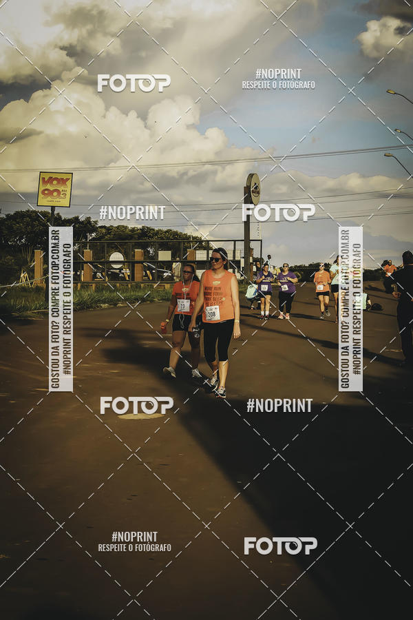 Buy your photos of the event1� Beer Run Expo �guas on Fotop
