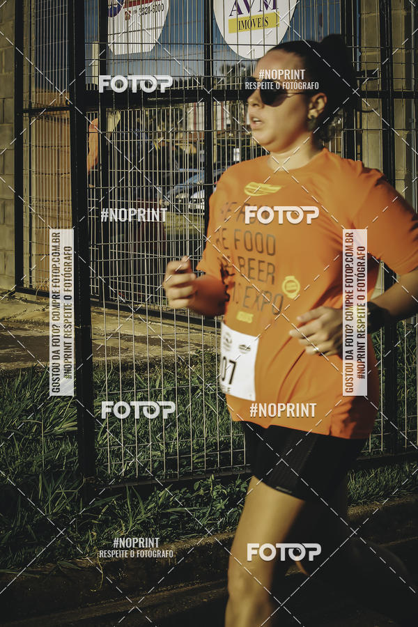 Buy your photos of the event1� Beer Run Expo �guas on Fotop