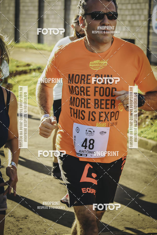 Buy your photos of the event1� Beer Run Expo �guas on Fotop