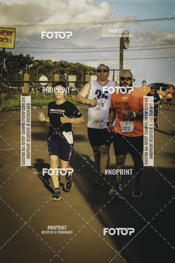 Buy your photos of the event1� Beer Run Expo �guas on Fotop