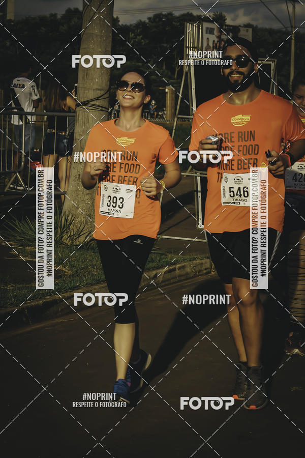 Buy your photos of the event1� Beer Run Expo �guas on Fotop