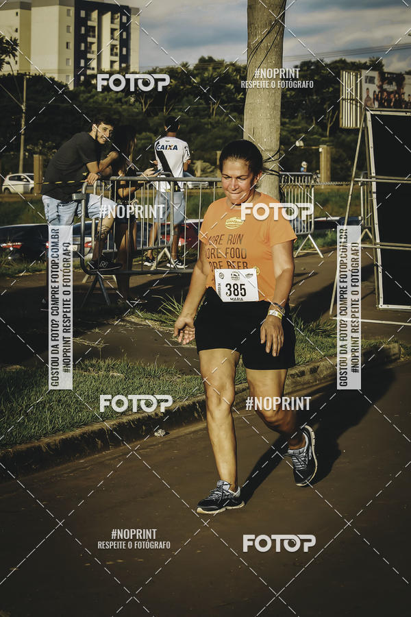 Buy your photos of the event1� Beer Run Expo �guas on Fotop