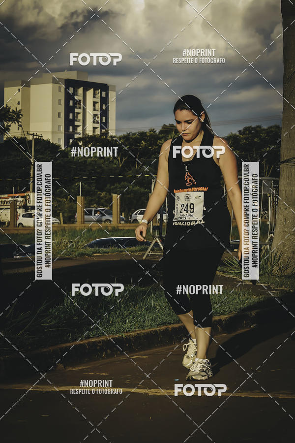 Buy your photos of the event1� Beer Run Expo �guas on Fotop
