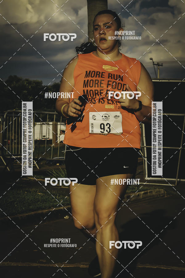 Buy your photos of the event1� Beer Run Expo �guas on Fotop