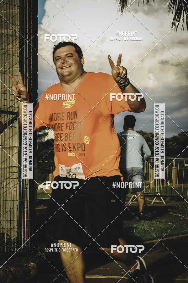 Buy your photos of the event1� Beer Run Expo �guas on Fotop