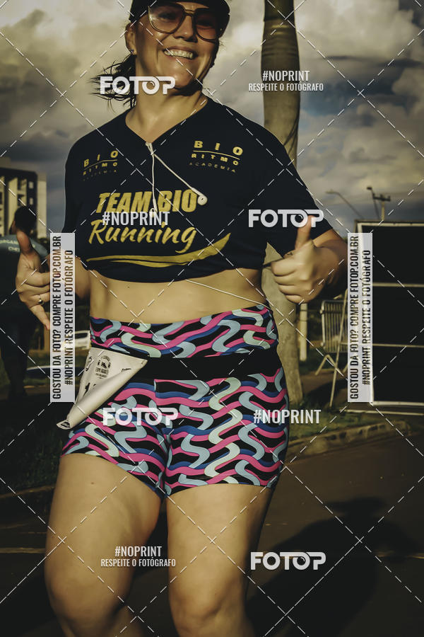 Buy your photos of the event1� Beer Run Expo �guas on Fotop