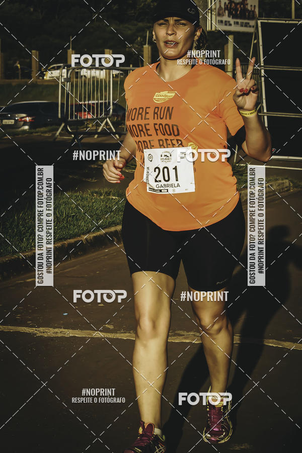 Buy your photos of the event1� Beer Run Expo �guas on Fotop