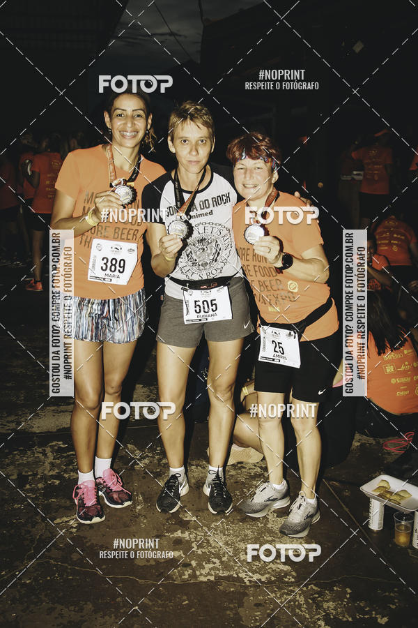 Buy your photos of the event1� Beer Run Expo �guas on Fotop