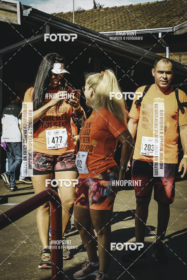 Buy your photos of the event1� Beer Run Expo �guas on Fotop