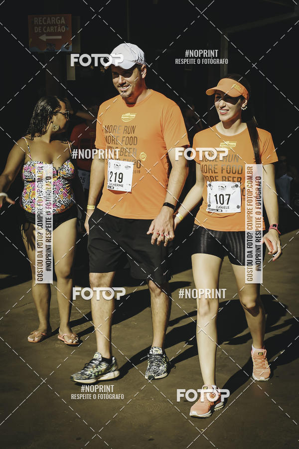 Buy your photos of the event1� Beer Run Expo �guas on Fotop