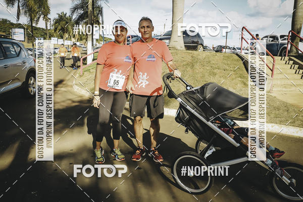 Buy your photos of the event1� Beer Run Expo �guas on Fotop