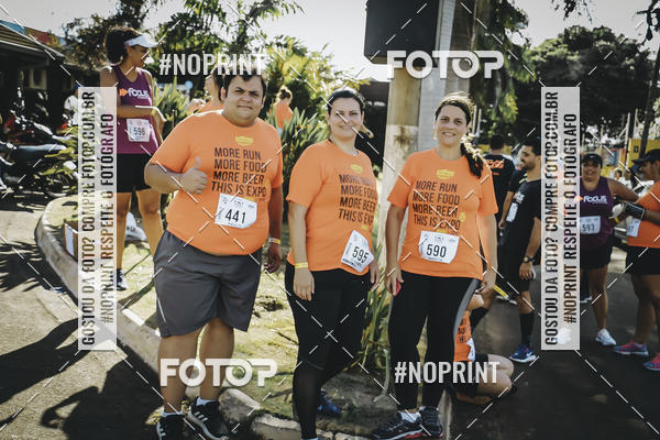 Buy your photos of the event1� Beer Run Expo �guas on Fotop