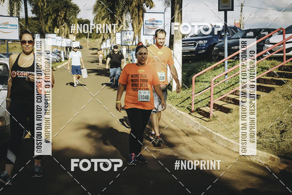 Buy your photos of the event1� Beer Run Expo �guas on Fotop