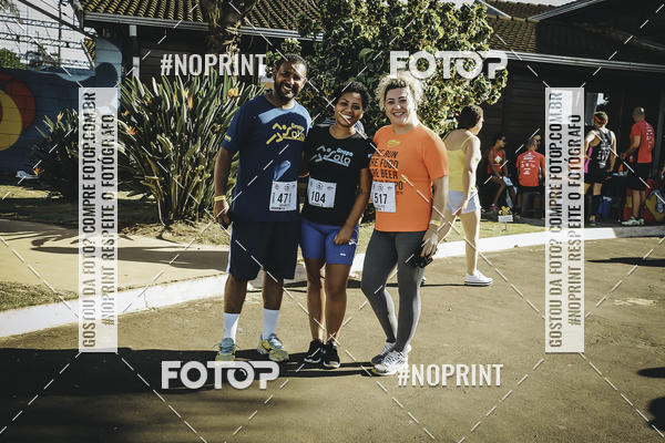 Buy your photos of the event1� Beer Run Expo �guas on Fotop
