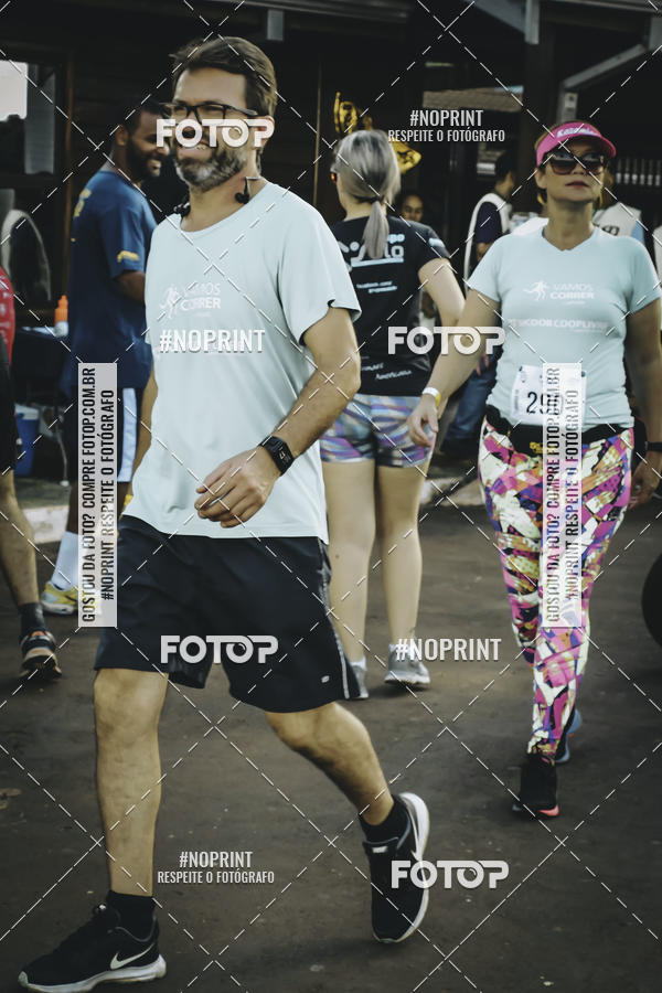 Buy your photos of the event1� Beer Run Expo �guas on Fotop
